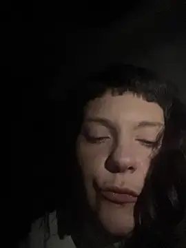 OniricFemme online show from December 13, 9:43 pm