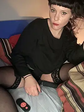 OniricFemme online show from March 12, 4:51 am