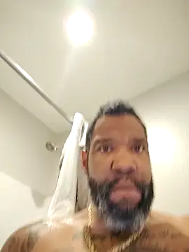 Snapshot of 3prettyboy3 chatting on November 13, 6:06 am 3prettyboy3 online show from November 13, 6:06 am