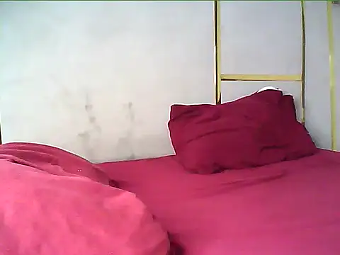 Adaline-Paris online show from May 21, 5:54 pm