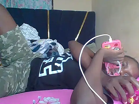 awino001 online show from May 26, 2:31 am