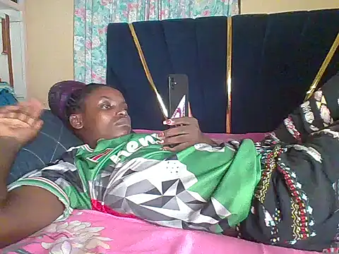 awino001 online show from April 13, 11:42 pm