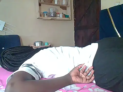 awino001 online show from May 8, 6:06 am