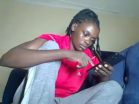 awino001 online show from February 2, 9:58 pm