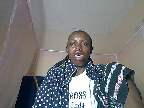 Snapshot of awino001 chatting on October 22, 3:06 am awino001 online show from October 22, 3:06 am