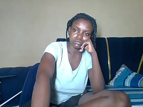 awino001 online show from March 18, 11:37 pm