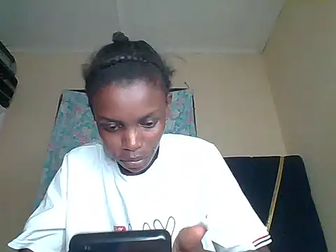 awino001 online show from April 1, 12:02 am