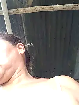 Snapshot of natally_ross21 chatting on July 10, 11:21 am natally ross21 online show from July 10, 11:21 am