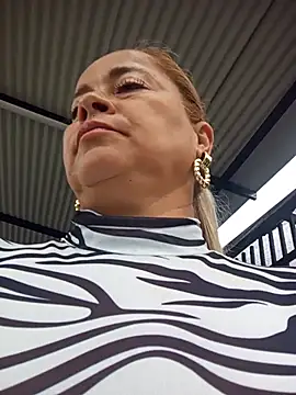 natally ross21 online show from September 28, 12:45 pm