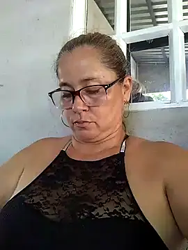Snapshot of natally_ross21 chatting on July 14, 8:26 pm natally ross21 online show from July 14, 8:26 pm
