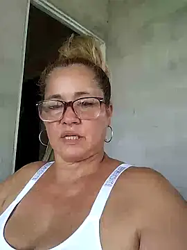 Snapshot of natally_ross21 chatting on June 30, 8:20 pm natally ross21 online show from June 30, 8:20 pm