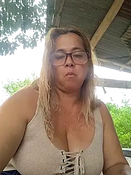 natally ross21 online show from May 4, 12:41 pm