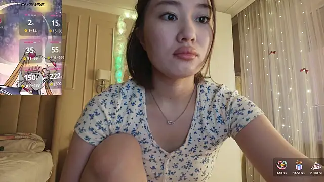 Snapshot of melissa_yamazaki chatting on June 13, 4:43 am melissa yamazaki online show from June 13, 4:43 am