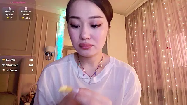 Snapshot of melissa_yamazaki chatting on July 18, 3:59 am melissa yamazaki online show from July 18, 3:59 am