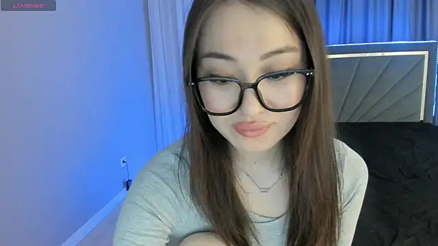 Snapshot of melissa_yamazaki chatting on March 6, 12:09 pm melissa yamazaki online show from March 6, 12:09 pm