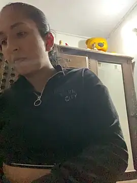 luna asss online show from May 6, 1:20 am
