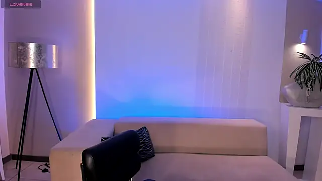 Snapshot of SamanthaKlein_ chatting on October 27, 1:50 am SamanthaKlein online show from October 27, 1:50 am