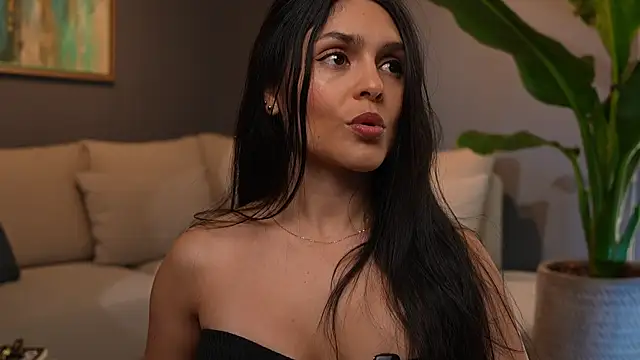 Danna-Saenz online show from June 24, 7:22 pm
