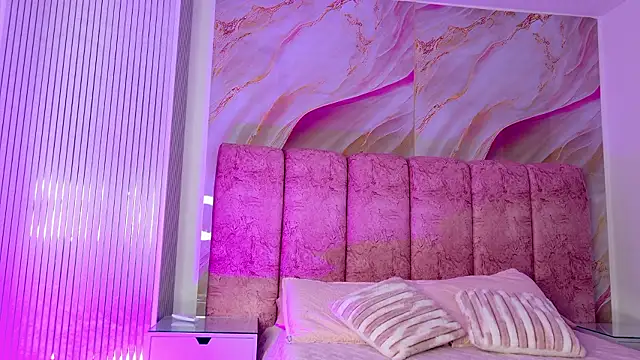 kendal rossi online show from February 10, 12:04 pm