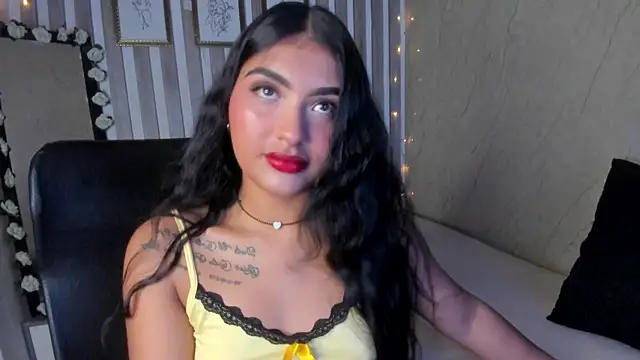 sabrinahimss online show from March 18, 9:43 pm