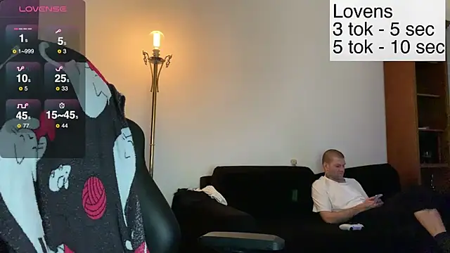 Sexy Sweets online show from December 13, 8:04 pm