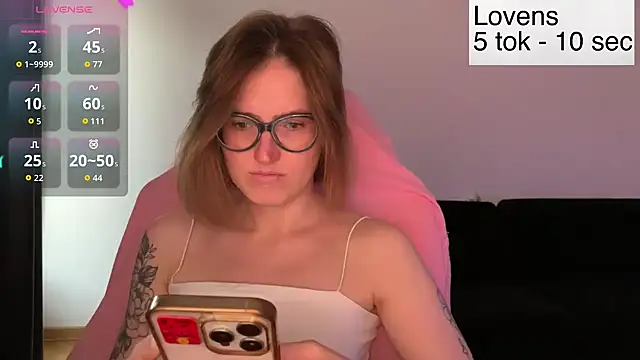 Sexy Sweets online show from June 19, 4:02 pm