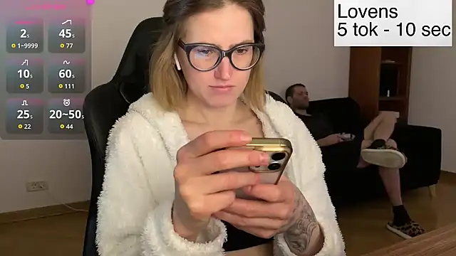 Sexy Sweets online show from April 7, 11:56 am