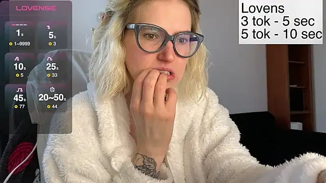 Sexy Sweets online show from January 6, 8:07 am