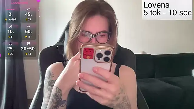 Sexy Sweets online show from June 14, 2:07 pm