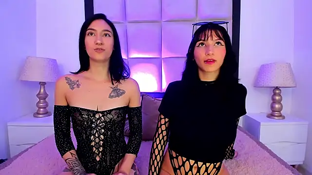 Naomi-Haruno online show from May 4, 9:06 pm
