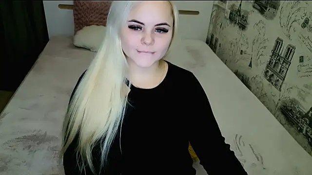 Snapshot of lovely-eyes chatting on December 4, 7:57 pm lovely-eyes online show from December 4, 7:57 pm