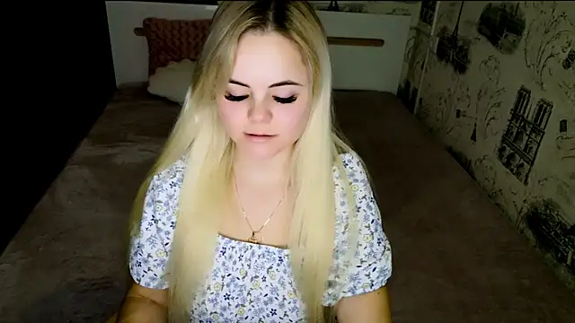 lovely-eyes online show from June 2, 7:14 pm
