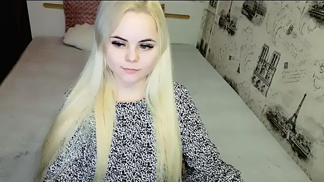 lovely-eyes online show from March 18, 4:41 pm