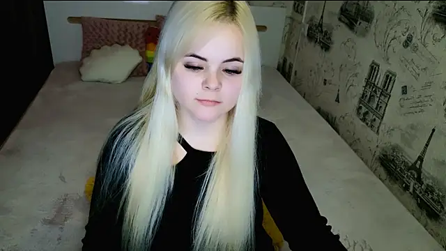 lovely-eyes online show from April 3, 8:48 pm