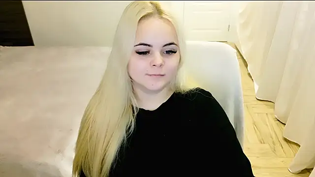 lovely-eyes online show from January 27, 4:20 am