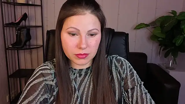 Dana  dom online show from April 2, 8:43 am