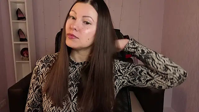 Dana  dom online show from February 6, 2:18 am