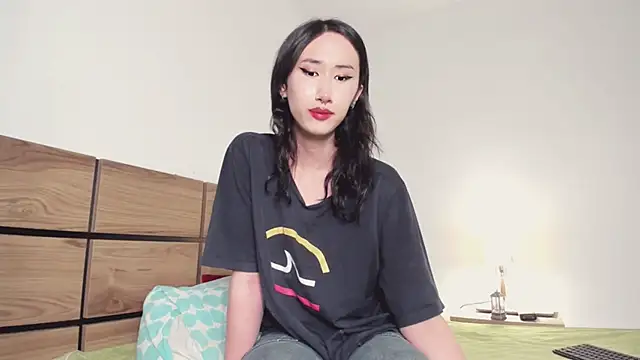 asian kiya online show from December 13, 11:17 pm