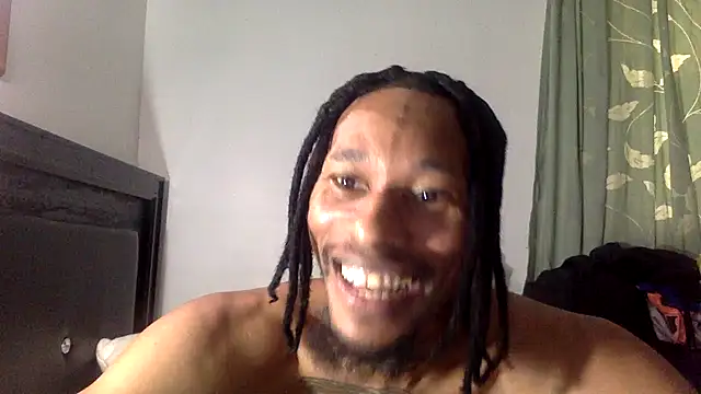 Snapshot of KingDerRico chatting on November 17, 4:33 pm KingDerRico online show from November 17, 4:33 pm