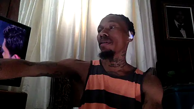 Snapshot of KingDerRico chatting on November 27, 6:08 pm KingDerRico online show from November 27, 6:08 pm