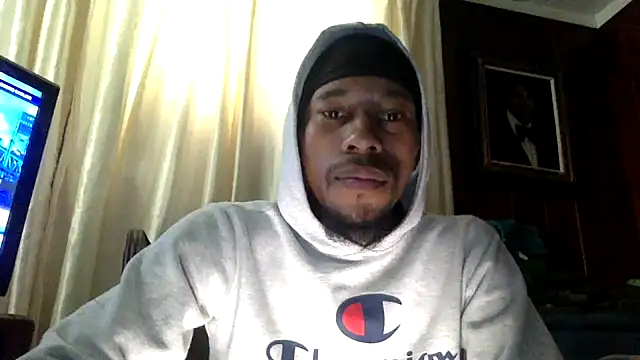 Snapshot of KingDerRico chatting on November 11, 2:34 pm KingDerRico online show from November 11, 2:34 pm