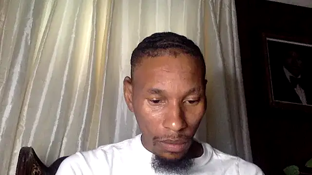 Snapshot of KingDerRico chatting on October 15, 10:07 pm KingDerRico online show from October 15, 10:07 pm