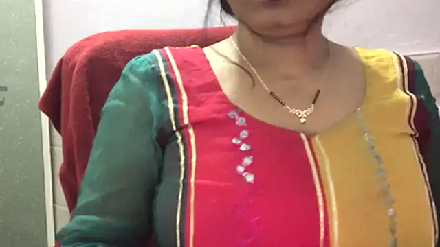 Gulaboo bhabi online show from January 8, 4:51 am