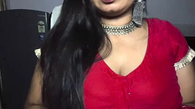 Snapshot of Gulaboo_bhabi chatting on June 14, 5:14 pm Gulaboo bhabi online show from June 14, 5:14 pm