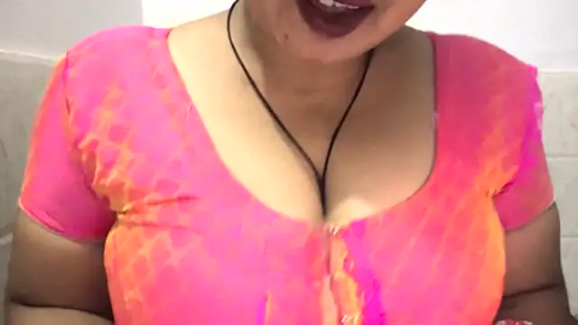 Gulaboo bhabi online show from March 15, 11:45 pm