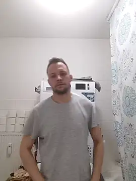 Chriso0007 online show from May 13, 6:20 am
