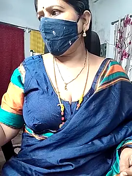 Snapshot of Rani_Darling_99 chatting on June 11, 3:42 pm Rani Darling 99 online show from June 11, 3:42 pm