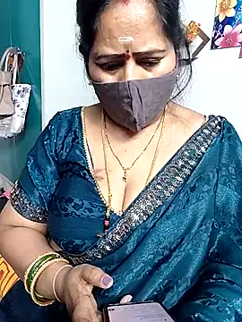 Rani Darling 99 online show from February 7, 10:34 am