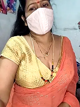 Snapshot of Rani_Darling_99 chatting on September 14, 8:59 am Rani Darling 99 online show from September 14, 8:59 am