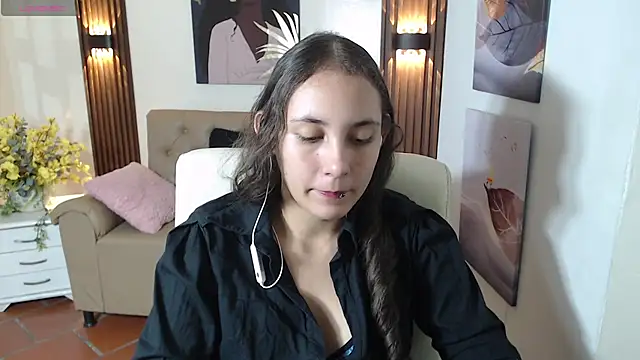 Snapshot of xlunna chatting on October 25, 7:36 pm xlunna online show from October 25, 7:36 pm